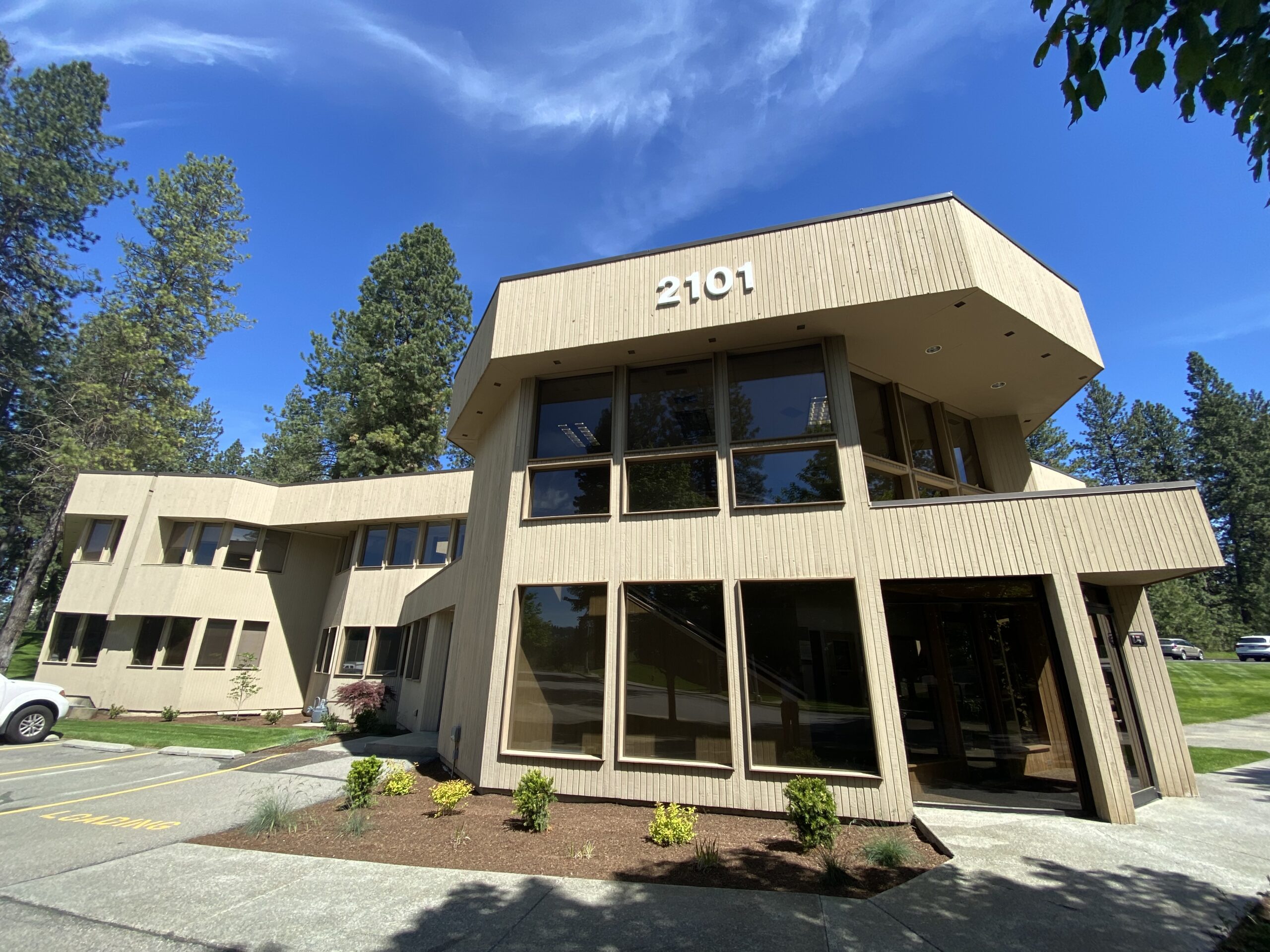 2101 Lakewood Dr. Suite 225